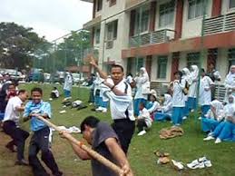 Peserta puteri dari smk taman melati tiba di smk wangsa maju seksyen 2 pada jam 3.30 petang. Teachers Days 2009 Smk Taman Melawati 9 Youtube