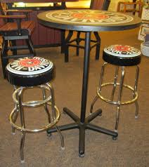 Harley Davidson Pub Table With 2 Stools The Table Is 30 Round And Comes With 2 Matching Stools We Have More Harley Stools Priced S Pub Table Table Stool