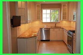 Five Kitchen Remodeling Tips You Have To Know Kitchen Decor Tips Kitchen Layout U Shaped Small Kitchen Design Layout Kitchen Design Small