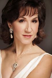 Suzanne Chadwick's Instagram, Twitter & Facebook