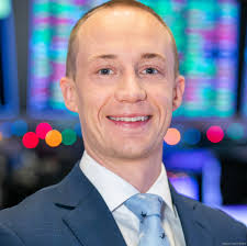 Raymond James hires former Vanguard exec to launch new ETF platform