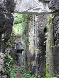 Carriere De Crazannes Crazannes Village Charentemaritime Carrieres Villagedepierresetdeau Pierre Explore France Beautiful Places France