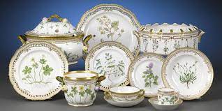 A dinner set gives an elegant look to our dining area when compared to mixed plates, mugs, and utensils. Top 50 Best High End Luxury Porcelain China Brands Manufacturers