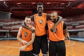 Youssoupha fall is a basketball player born on january 12, 1995, in dakar (sénégal). Youssoupha Fall Basket Europe