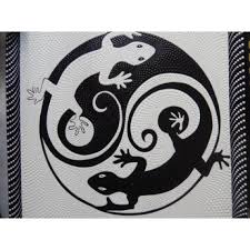 Lukisan Teknik Dot Motif Abstrak Cicak Yin Yang Panjang 70 Cm Lebar 70 Cm Bahan Kanfas Cat Vynilex Lukisan Ini Menggunakan T Seniman Abstrak Pelukis