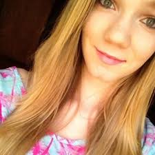 haley curry (@haleycurryy)