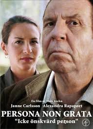 Kisah cinta di antara seorang gadis yang berusaha untuk mengingati semalamnya dan seorang pemuda yang berusaha melupakan masa silamnya. Persona Non Grata 2008 Imdb