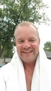 Todd Rettig's Instagram, Twitter & Facebook