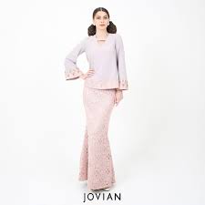 Kiedy i gdzie urodziła się lisa surihani? Pin On Lisa Surihani For Jovian 2017