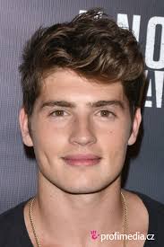 Virtual makeover for hairstyles and makeup. Gregg Sulkin Hairstyle Easyhairstyler
