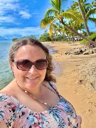 If you've ever dreamed of turning your love for holidays into an income  stream