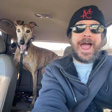 Hi every 1! Introduction time! Im Dan