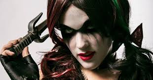 Twisted metal's debut on the playstation 3 comes packed with new weapons, new environments and new vehicles, including the ability to fly with the talon, a helicopter armed to the teeth with a minigun turret. Twisted Metal Dollface Cosplay