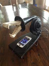 The Beast Of Sound Iphone Player Made From An Antique Car Horn Iphone Speaker Jaw Casting Of A Tasmanian Wolf And A Dis Car Horn Iphone Speaker Old Things