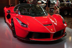 Ferrari Unveils Rosso Corsa Laferrari Aperta In Melbourne Carscoops Ferrari Ferrari Car Sports Car Brands