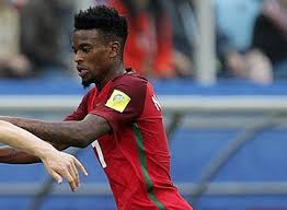 He's very solid when staying back and is also very willing to rush forwards in attack. Nelson Semedo Has Played With Both Messi And Ronaldo Who Does He Think Is The Best Of The Two Tugascout