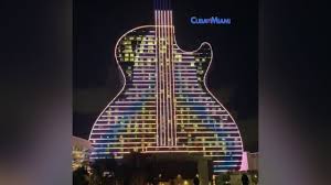Clasica, flamenco, musica de brasil. Seminole Hard Rock Hotel Casino Con Forma De Guitarra En La Noche Youtube