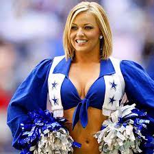 Line of dallas cowboy cheerleaders lock arms and cheer for the hometeam during a game against the arizona cardinals at texas stadium on october 5,. Dallas Cowboys Cheerleaders Amazon De Apps Spiele