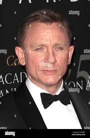 Daniel craig Banque de photographies et d'images à haute résolution