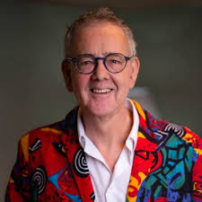 Happy Friday everyone! As many of you know, I am the co-founder and led the  Cornwall School for Social Entrepreneurs CIC and more recently I served as  Director of Development at SSE.