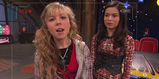 Where are the cast members now? Miranda Cosgrove S Icarly Revival Has Cast A New Best Friend For Carly Cinemablend