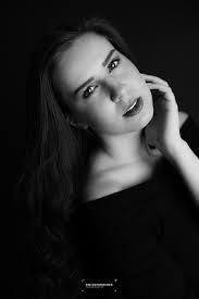 KNICKERBOCKER PHOTOGRAPHY