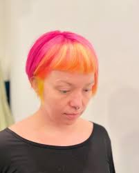 BIG NEWS* I am now back to running my own business and will be working out  of Rainier Hair Studio in West Seattle! Can't wait to see you all there!  Booking link