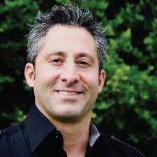 Chris Swayden's Instagram, Twitter & Facebook