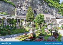Cimitero Di Sant 'antonio Peters, Nella Città Vecchia Di Salisburgo  Immagine Stock
