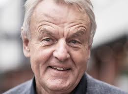 Van één winkelpandje naar vastgoedimperium in Oost-Nederland: dit is Ton  Hendriks die nu ineens onder vuur ligt