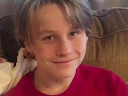 Anne Meacham's Instagram, Twitter & Facebook