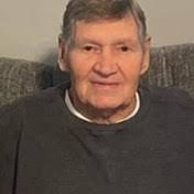 Sara Bracken's Instagram, Twitter & Facebook