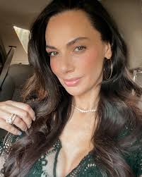 Sandra Pardo, Wendy Morris Realty