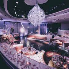This Is How To Get Married In Vegas Vegas Wedding Venue Las Vegas Wedding Reception Vegas Wedding Reception