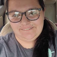 Who is a recommended attorney for a custody case?