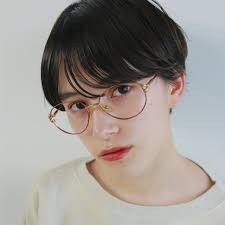 ミニマムで軽いマッシュショート 前髪パーマで毛流れを ショート パーマ 前髪パーマ マッシュショート