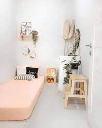 Bila sebelumnya telah dibahas residensial ekonomis, bagi anda yang mencari rumah dijual mewah idaman bisa tengok ke sebuah bangunan seluas 450 m2 dengan 4 kamar tidur dan fully furnished, tempat tinggal ini sangat siap huni. Referensi 27 Desain Kamar Tidur Remaja Putri Yang Cantik Dan Minimalis