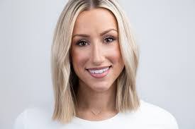 Erica Dutton's Instagram, Twitter & Facebook