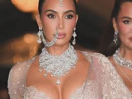 Desi kouture gets the Kim Kardashian treatment