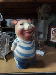 Cute bank found at Vendor's Village in St. Francisville, IL