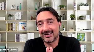 Como lidar com líderes autoritários nas empresas?