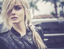 Izabella Scorupco Projects :: Photos, videos, logos, illustrations and  branding :: Behance