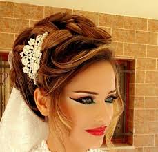 تسريحات شعر للعروس بالصور