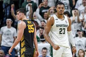 Luka garza is an american basketball player who plays for the iowa hawkeyes of the big ten conference. How Xavier Tillman S Block On Luka Garza Made Him A Name To Remember