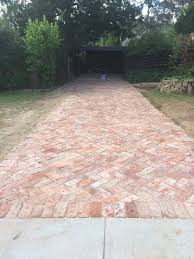 10 Stunning Driveway Ideas With Pavers For An Amazing Home Exterior Brick Paver Patio Brick Driveway Brick Path