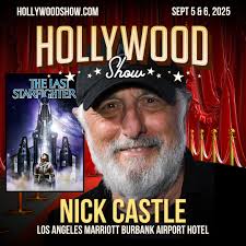 Please welcome Nick Castle to The Hollywood Show! Nick Castle is an  American screenwriter, film director and actor. He is known for playing  Michael Myers in John Carpenter's horror film Halloween (1978).