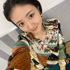 ZARAの柄シャツ何年も着てる #ZARA #柄シャツ #パール #自撮り #ザラ #下まつ毛