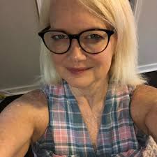 Beth Lahaie's Instagram, Twitter & Facebook