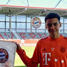 He is 17 years old from germany and playing for bayern münchen in the germany 1. Jamal Musiala Der Ex Lehnerzer Startet Beim Fc Bayern Munchen Durch Fulda