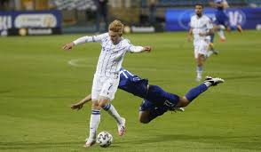 Wszystko przez przedłużające się negocjacje odnośnie nowego kontraktu zawodnika. Totolotek Puchar Polski Pge Stal Mielec Przegrala Z Lechem Poznan I To Kolejorz Zagra W Polfinale Nowiny